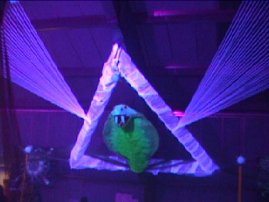 035
